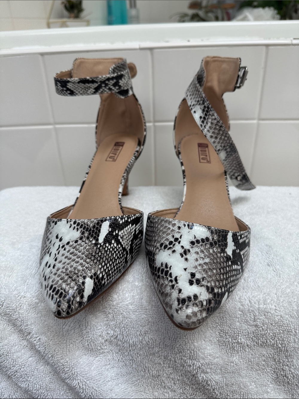 Pointed Toe Snake-Print Ankle Strap Heels Brown and Cream
